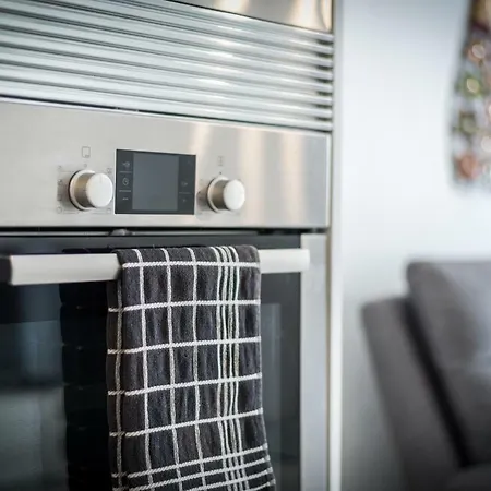 Victoria Court Modern 1 Bed Cristianos Tenerife Апартаменты *