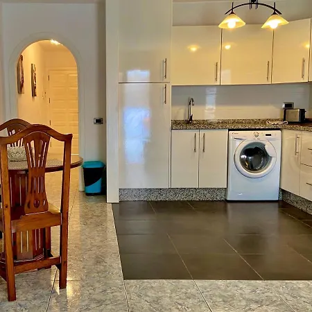Victoria Court Modern 1 Bed Cristianos Tenerife アパート ロスクリスティアーノス