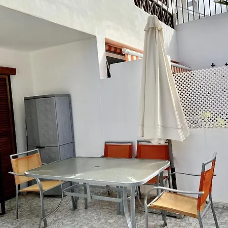 Victoria Court Modern 1 Bed Cristianos Tenerife Apartment *