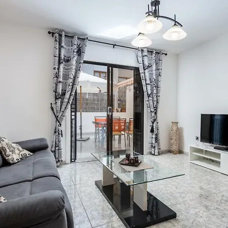 Victoria Court Modern 1 Bed Cristianos Tenerife