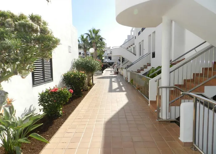 Victoria Court Modern 1 Bed Cristianos Tenerife *