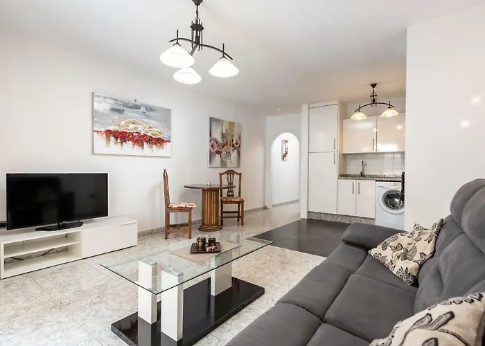 Victoria Court Modern 1 Bed Cristianos Tenerife